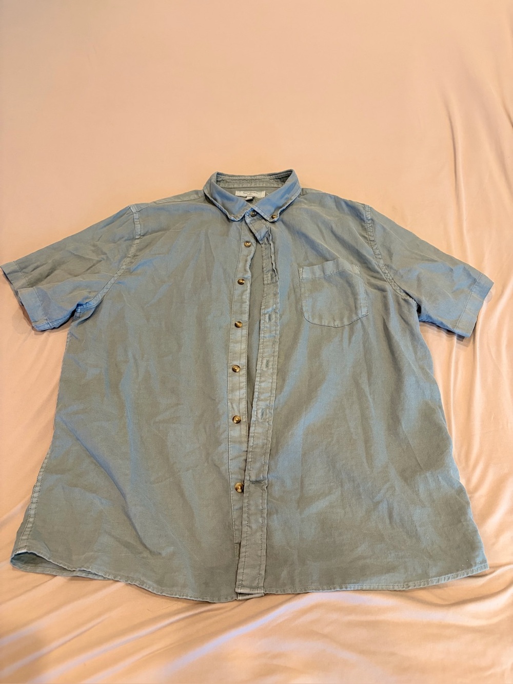 Banana Republic Light Green Short Sleeve Button Down Shirt – Size Large